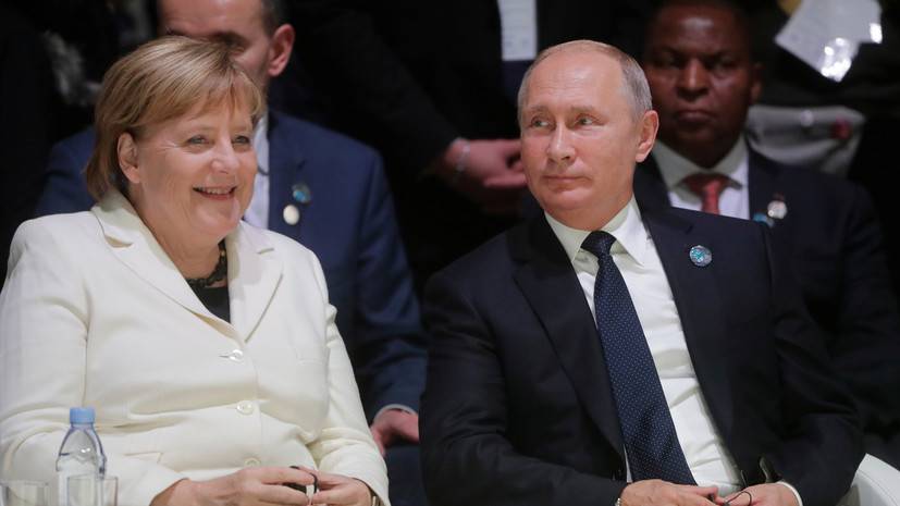 Меркель и Путин провели телефонные переговоры о нормандском саммите