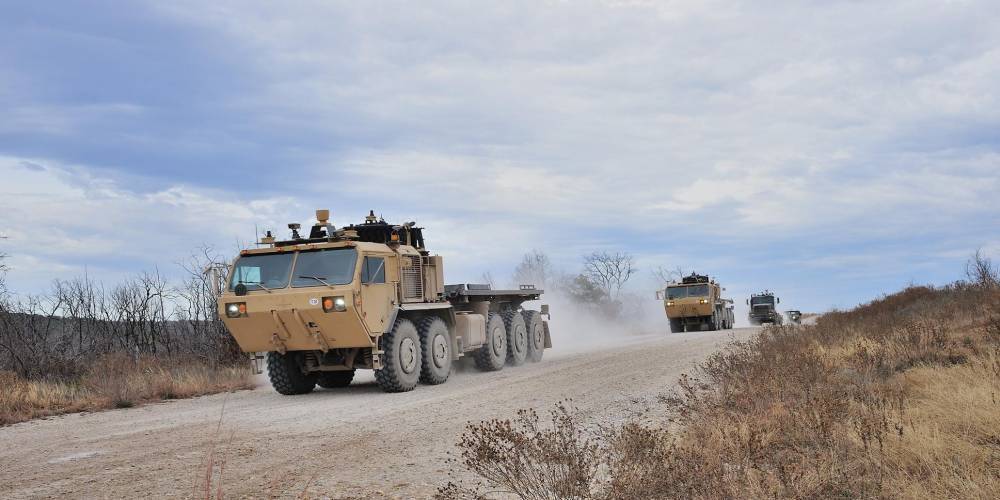 В Сирию въехала колонна американских грузовиков для эвакуации военных баз