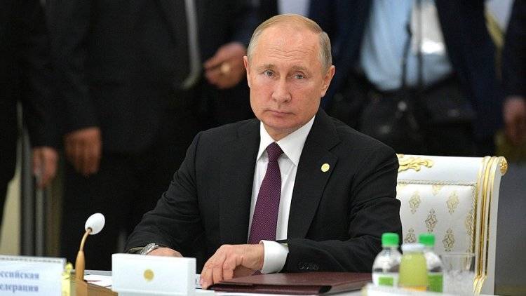 Саммит Россия - Африка станет беспрецедентным и знаковым событием, заявил Путин
