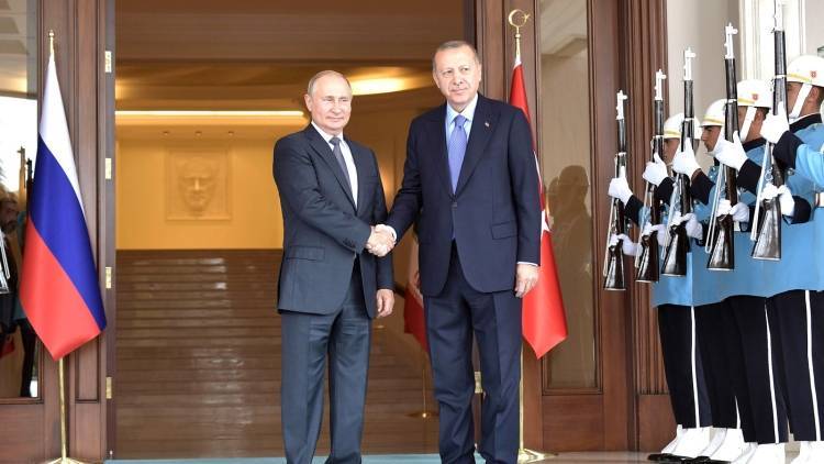 Эрдоган намерен встретиться с Путиным в Сочи 22 октября