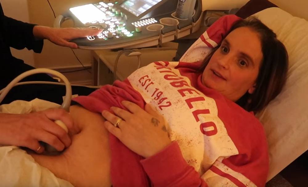 Обещавшая больше не рожать мать 21 ребенка сообщила о беременности