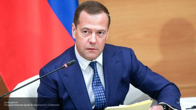 Медведев не видит никаких проблем в российской экономике