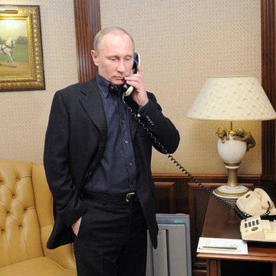 Путин провел телефонный разговор с премьером Израиля