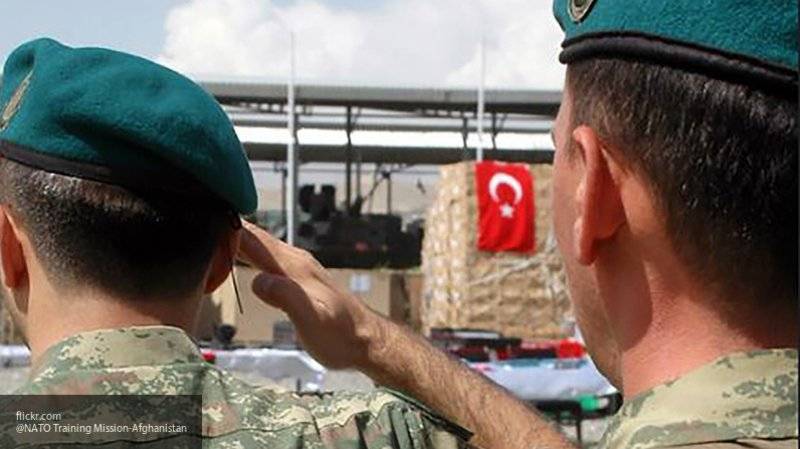 Курды-террористы должны покинуть зону безопасности в течении 35 часов, заявил МИД Турции