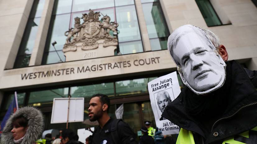 В Лондоне проходит заседание суда по вопросу экстрадиции Ассанжа в США
