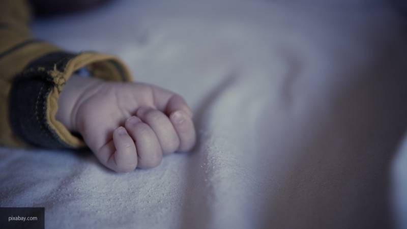 Молодая мама из США рассказала о призрачном ребенке в кроватке ее сына
