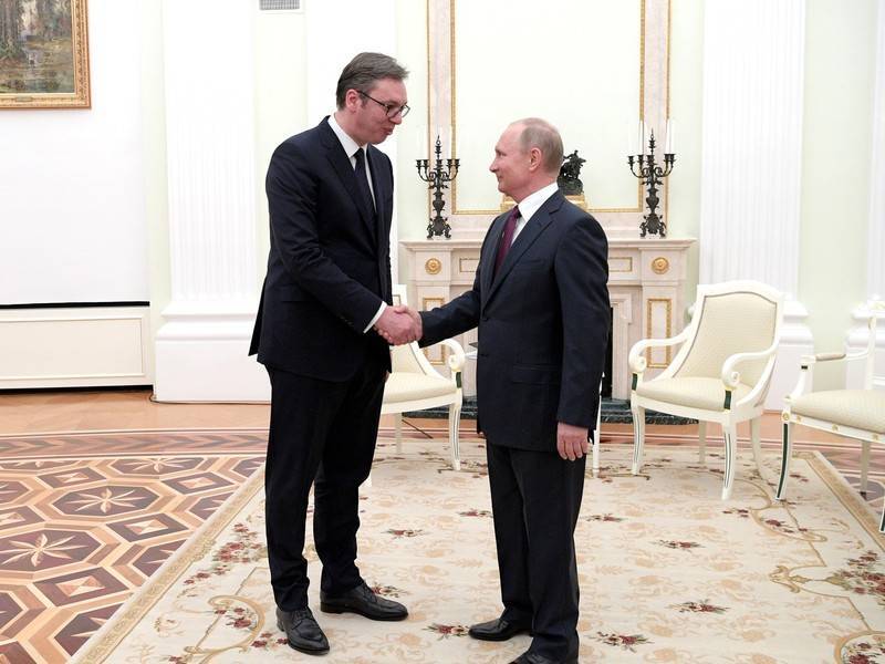 Глава Сербии по-русски обратился к Путину и назвал его великим другом