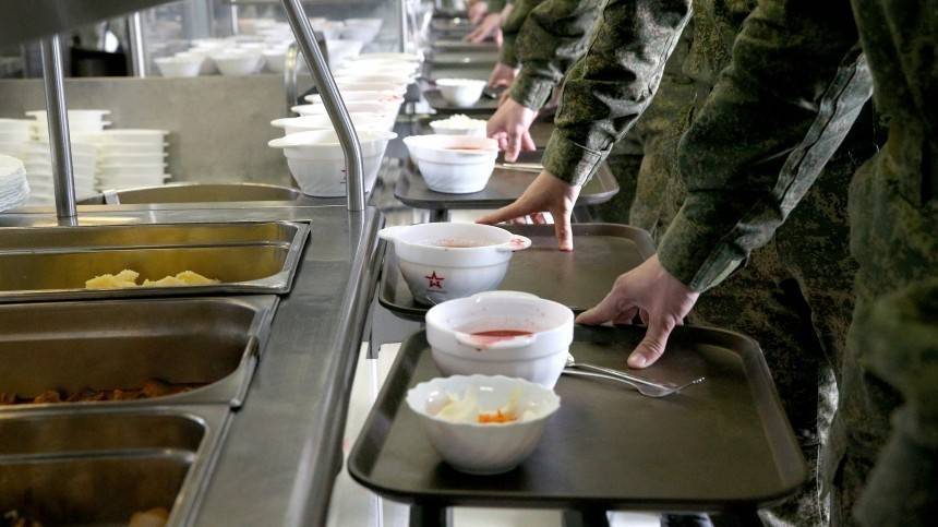 Повара московских ресторанов провели мастер-клас для военных кулинаров