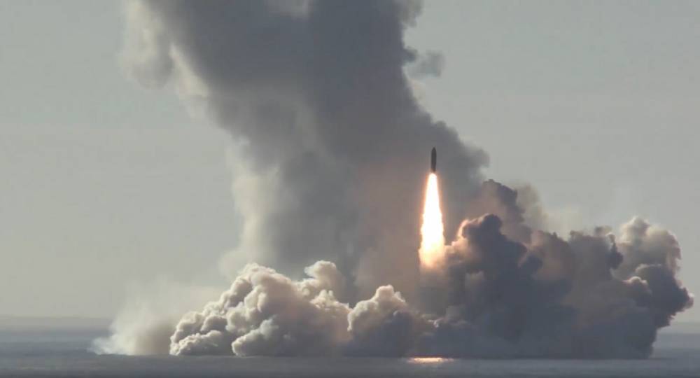 СМИ сообщили о сбое при запуске ракеты на учениях "Гром-2019"