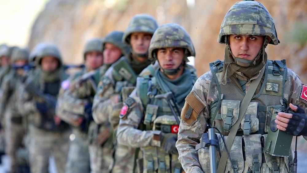 СМИ сообщили о столкновениях между турецкой армией и курдами-террористами около Рас аль-Айна