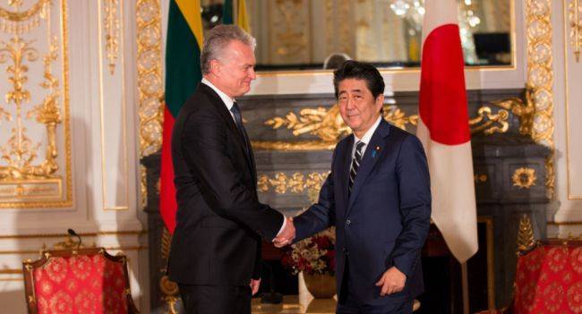 Президент Литвы пожаловался премьеру Японии на Белорусскую АЭС