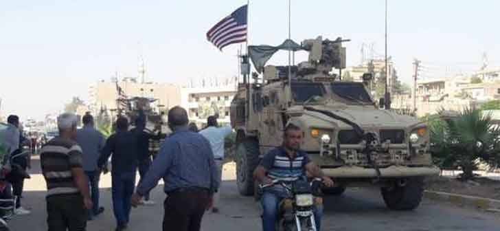 Курды забросали камнями спецназ США, бегущий из Сирии