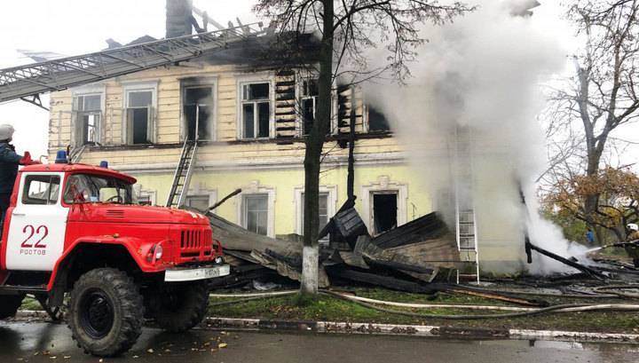 В Ростове Великом объявили трехдневный траур по погибшим при пожаре