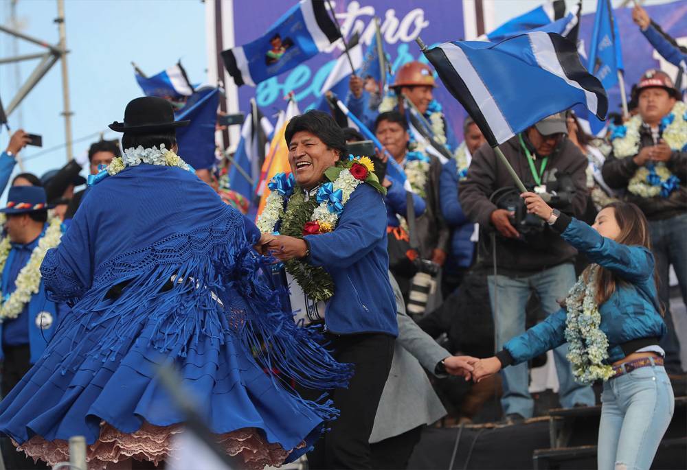 На президентских выборах в Боливии приостановили публикацию предварительных результатов подсчета голосов
