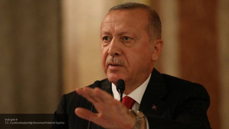 Эрдоган заявил, что решит вопрос с курдами-террористами в Сирии после встречи с Путиным