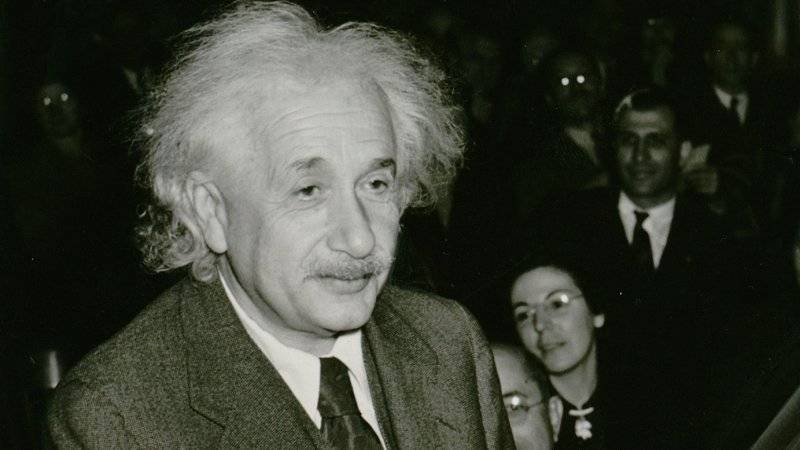 Письма Эйнштейна о ядерном оружии выставили на аукцион