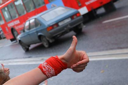 Полиция пять дней искала уехавших в Петербург автостопом российских школьников