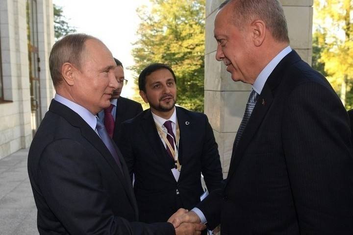 Путин пошутил с Эрдоганом: "Погоду для вас включил"