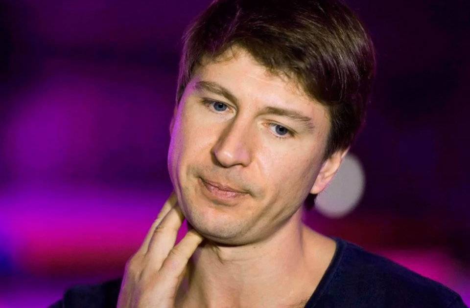 Алексей Ягудин раскритиковал семью Анастасии Заворотнюк за скрытность