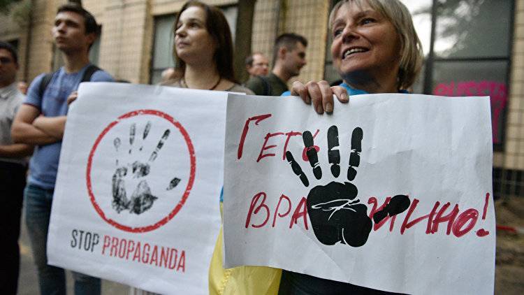 Украинские СМИ заявили о нарушении свободы слова в стране