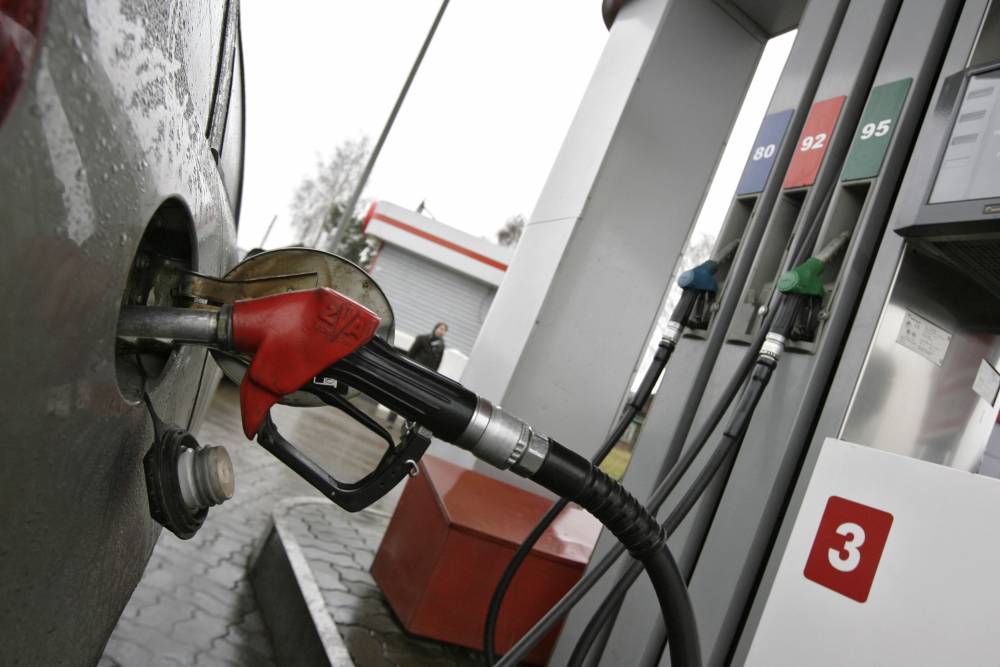 В России рекордно обрушился спрос на бензин