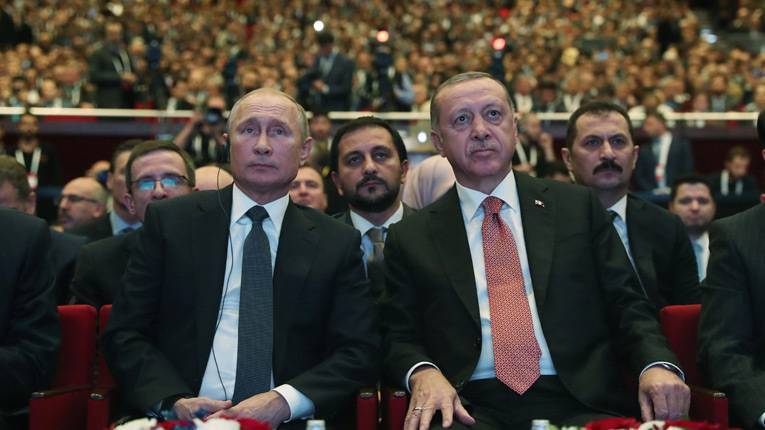 Путин отметил важность консультаций с Эрдоганом по проблеме курдов-террористов в Сирии