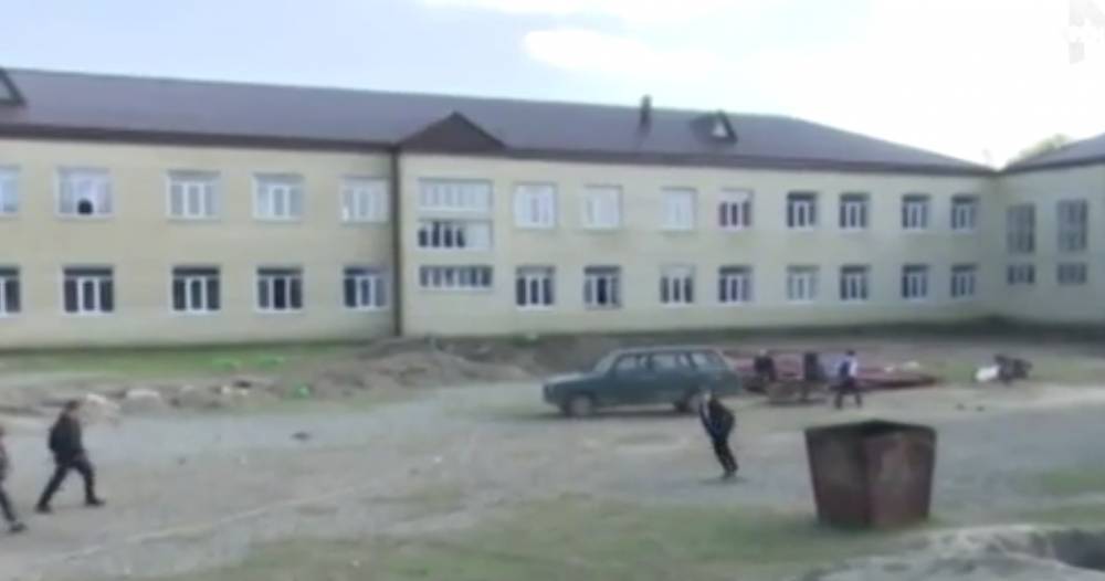 В Дагестане уволили пожаловавшегося на недостроенную школу директора