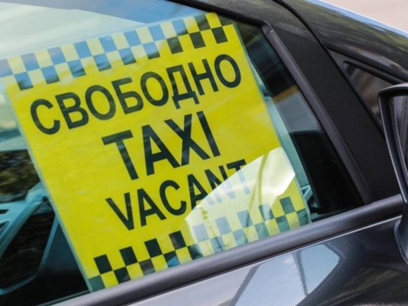 Больше половины таксистов оказались иностранцами в Москве