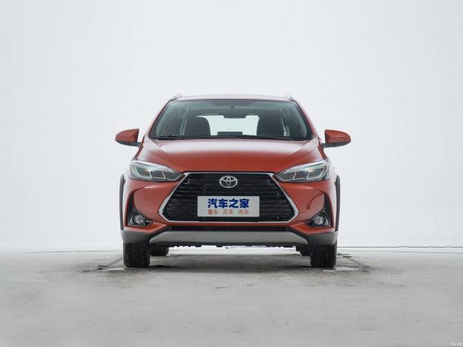 Toyota Yaris получил кросс-версию в Китае