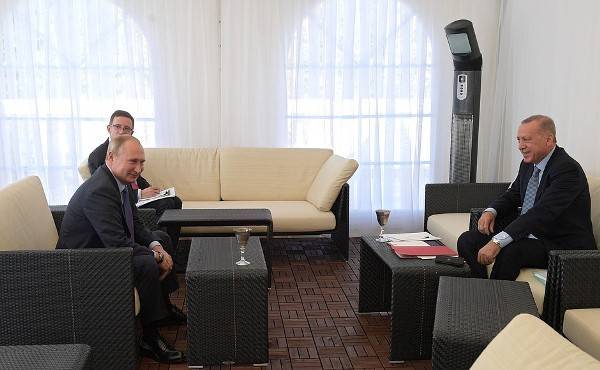 Путин и Эрдоган пятый час ведут в Сочи обстоятельные переговоры по Сирии