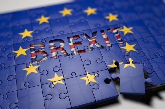 Британское правительство ускорит подготовку к выходу из ЕС без сделки