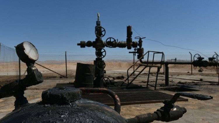 Эксперт рассказал, как Штаты помогают курдам-оккупантам воровать сирийскую нефть