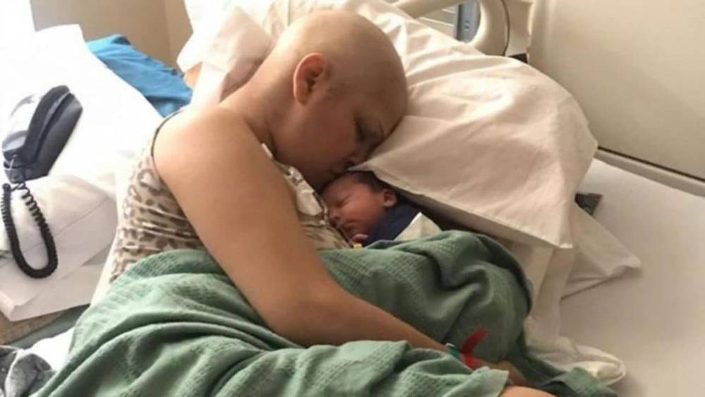 После курса химиотерапии беременная женщина родила здорового малыша