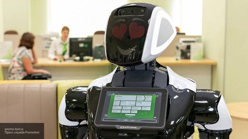Эксперт оценил призыв Медведева готовиться к переквалификации из-за развития роботов