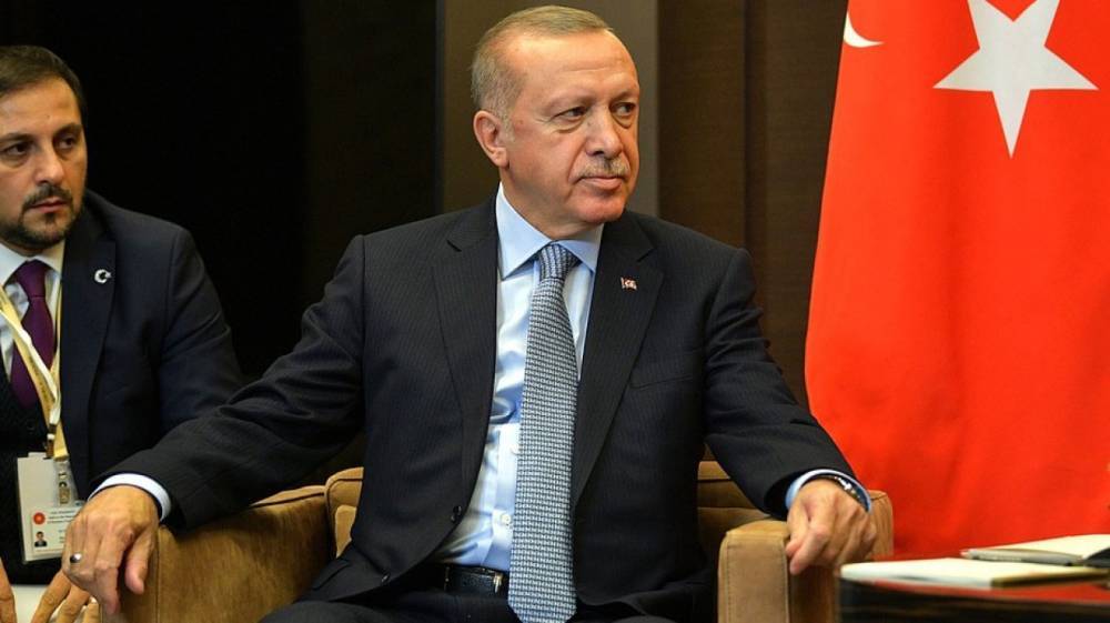 Эрдоган заявил, что курдские террористы покинут сирийские города Телль-Рифаат и Манбидж