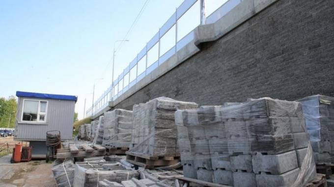 Депутаты попросили разобраться с ремонтом Лиговского путепровода