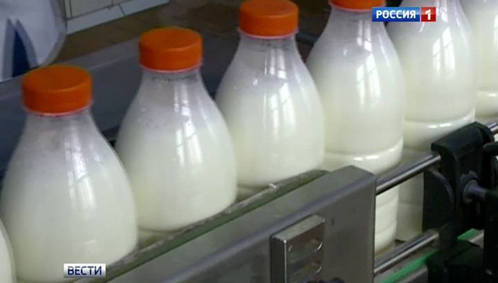 Россельхознадзор запретил поставку молочных продуктов с двух белорусских предприятий