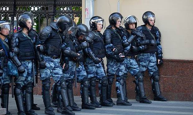 Московская полиция в два раза снизила материальные требования к оппозиционерам