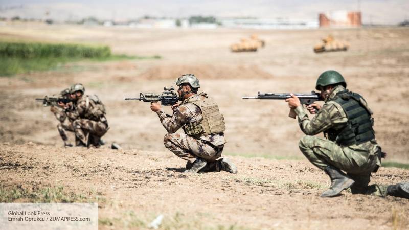США потеряли влияние в Сирии из-за операции Турции против курдов-террористов – эксперт