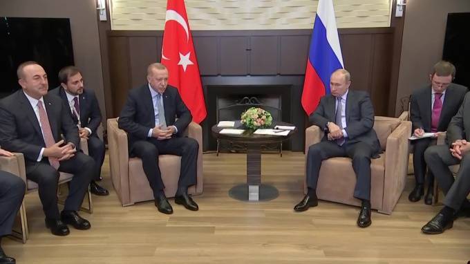 Эрдоган подробно объяснил Путину задачи операции в Сирии