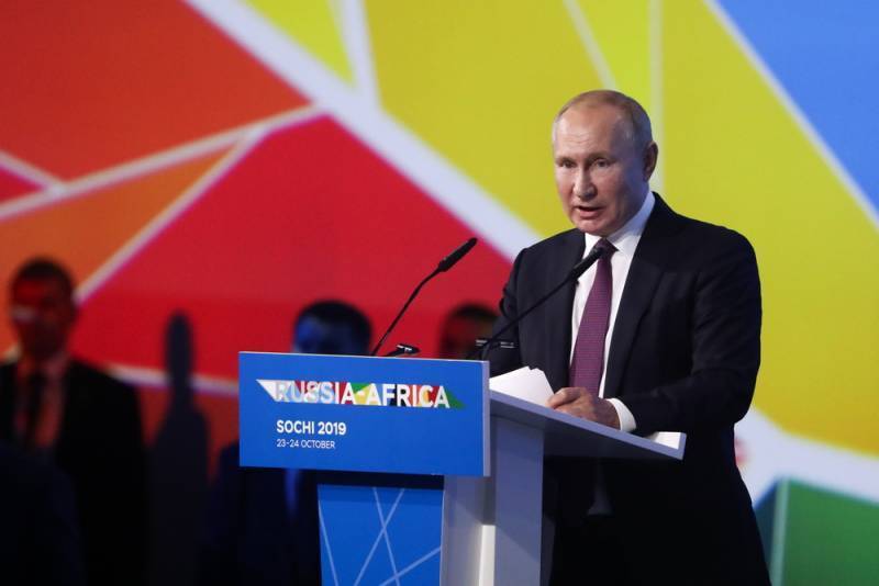 Россия простила Африке 20 миллиардов долларов