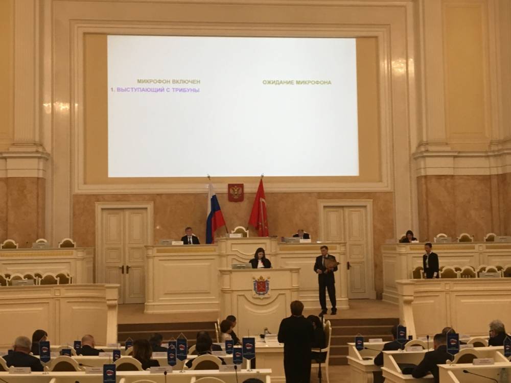 ЗакС рассмотрит запрос о проблемных развязках в Кировском и Красносельском районах
