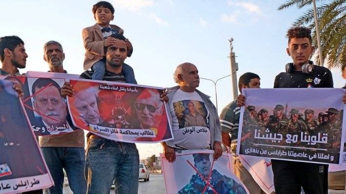 Жители Бенгази назвали главу террористов ПНС Сарраджа источником всех бед Ливии