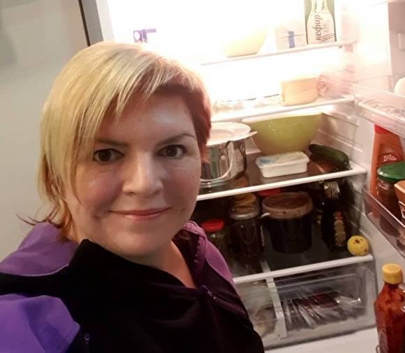 Представительница ЕР в Мурманске опубликовала в Instagram фото забитого икрой холодильника