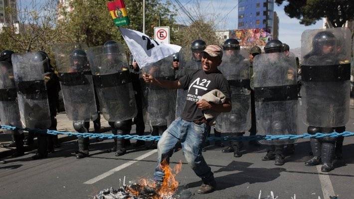 Боливия устала от благопристойного облика Моралеса, но потерпит - polit.info - Боливия