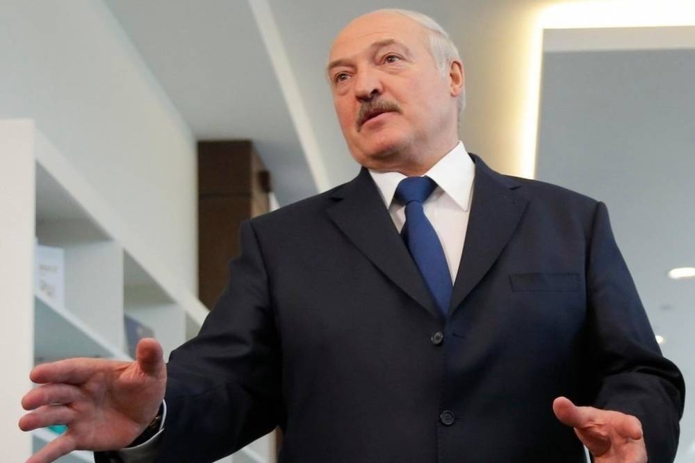 Лукашенко заявил о дуге нестабильности у границы Белоруссии