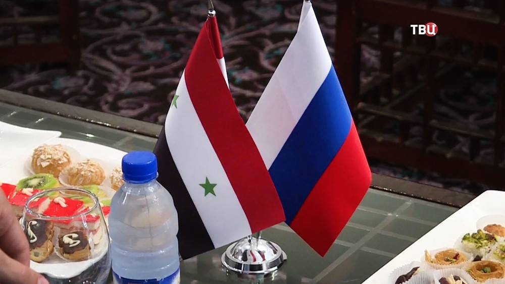 Шойгу провел переговоры с главнокомандующим "Силами демократической Сирии"