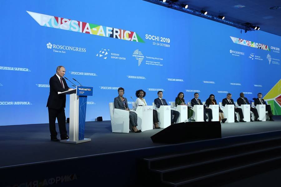 Путин сообщил о списании долгов стран Африки на 20 млрд долларов