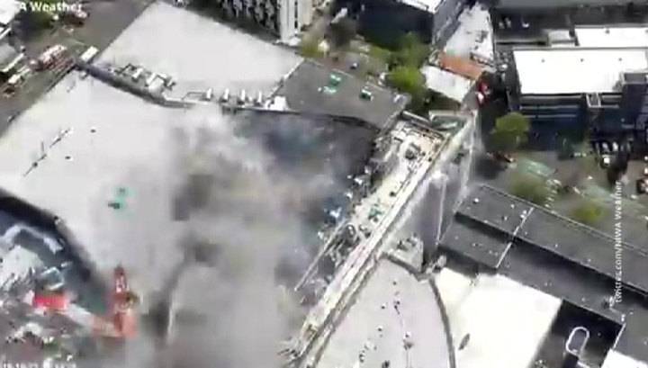 Пожар на крыше конференц-центра SkyCity в Новой Зеландии пока не потушен