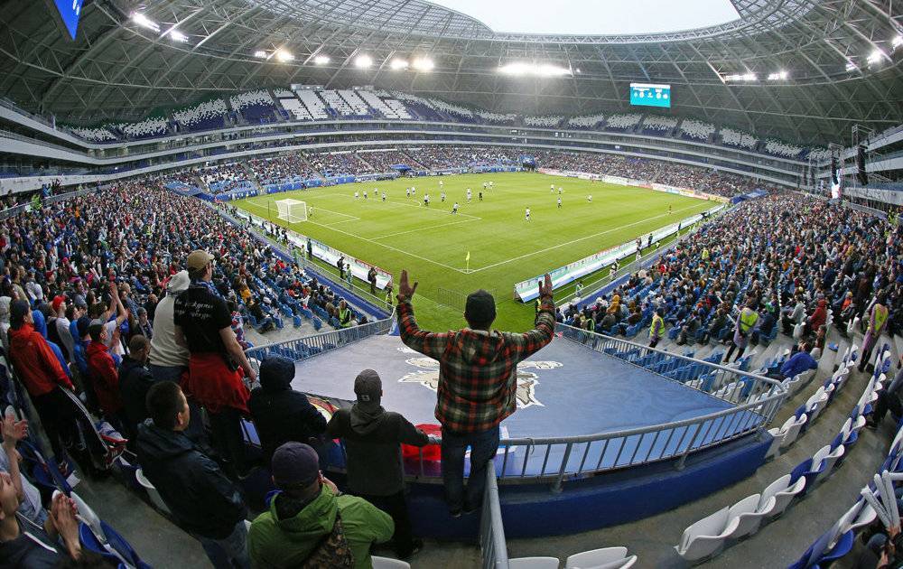 В России могут вернуть пиво на футбольные матчи